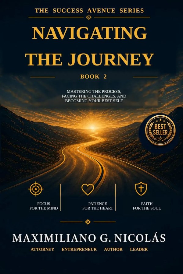 Navigating the Journey (The Success Avenue, Book 2) — book by Maximiliano Nicolás